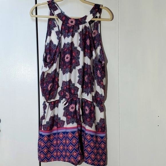 Be you Be Free- Womens White/Purple Floral Print Romper Open Back Boho Sz.XL - Picture 2 of 4